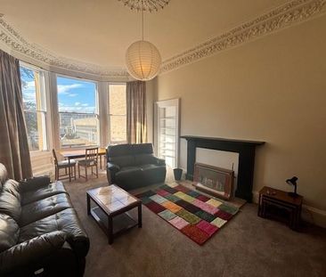 3 bedroom flat to rent - Photo 6