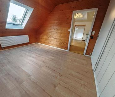 Oberwohnung in zentraler ruhiger Lage zu vermieten - Photo 3