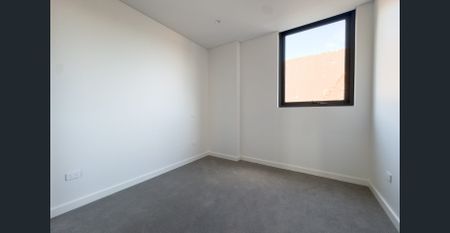 Modern 2 Bed 2 Bath Apartment in Prime Burwood Location | Walk to Station & Westfield - Photo 3