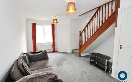 A great chance to rent a two bedroom house in Emersons Green with private garden and driveway to fit two cars. Please contact us for more details… - Photo 3