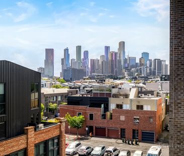 418/288 Adderley Street, West Melbourne VIC 3003 - Apartment For Re... - Photo 2