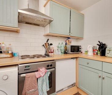 4 bedroom house to rent - Photo 2