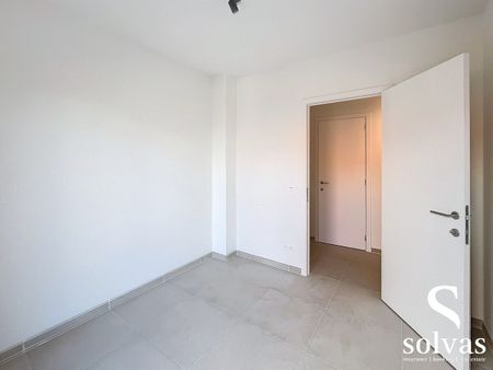 Nieuw appartement met 2 slaapkamers in Aalter, standaard afwerking, bouwjaar 2022, 95.82m² bewoonbare oppervlakte, 1 badkamer - Foto 2