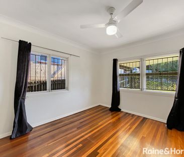 16 Kerr Street, Toowong, QLD 4066 - Photo 2