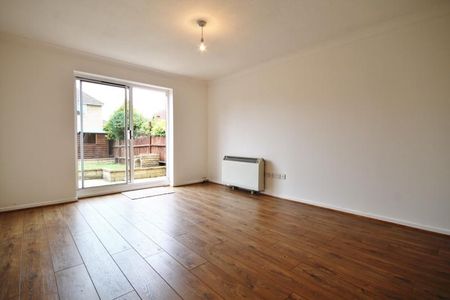 Old School Place, Woking, Surrey, GU22 9LY - Photo 3