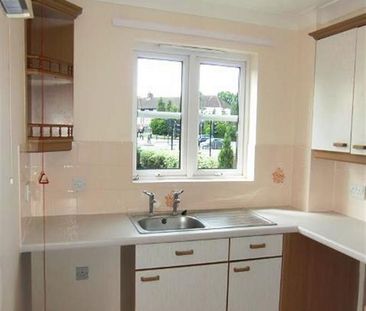 1 bedroom retirement property to rent - Photo 1