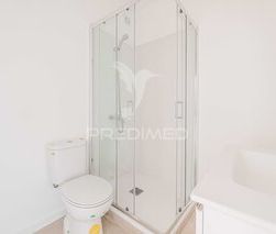 Apartment Renovated in a central area 2 bedrooms for rent Sintra - ... - Photo 4