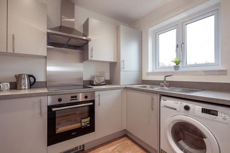 4 bedroom house to rent - Photo 3