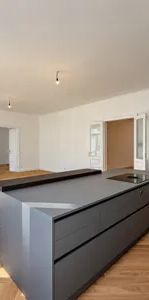 ERSTBEZUG NACH SANIERUNG | Traumhafte 5-Zimmer Altbauwohnung in attraktiver Lage des 7. Bezirks - Photo 1