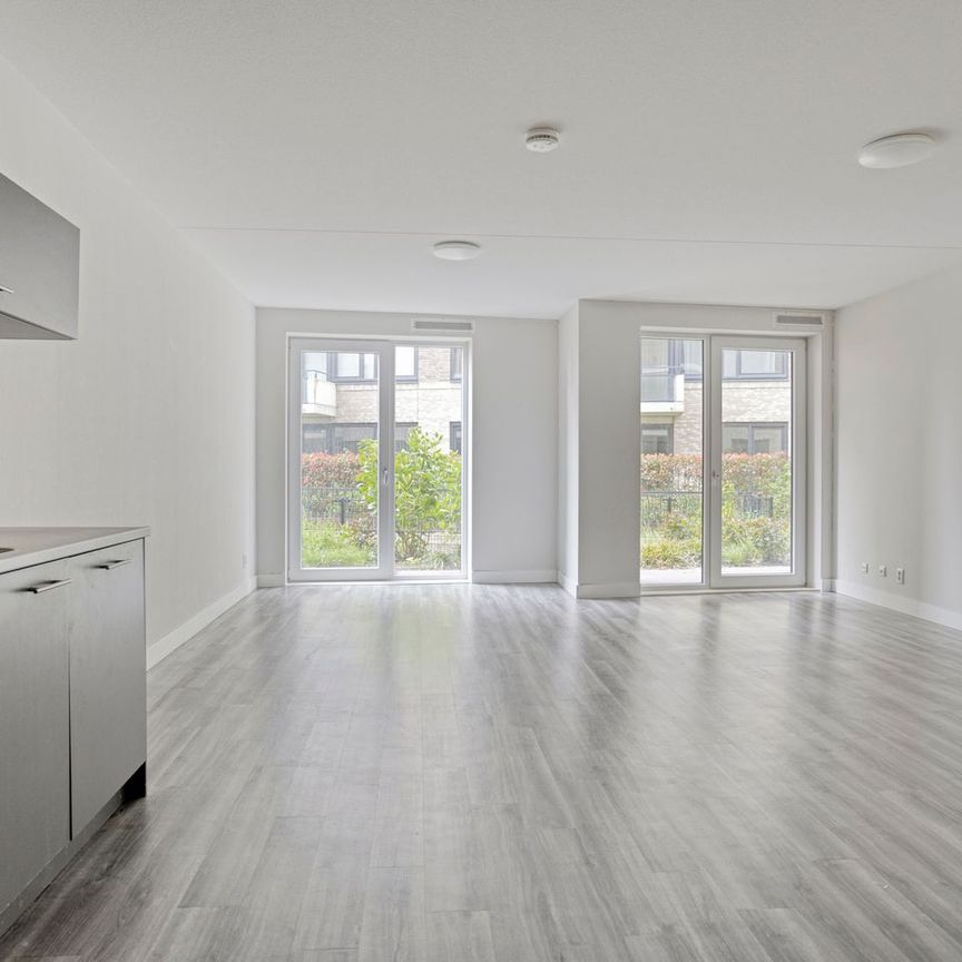 Appartement te huur: 1e Lulofsdwarsstraat 16-B 2521 AZ Den Haag - Foto 1