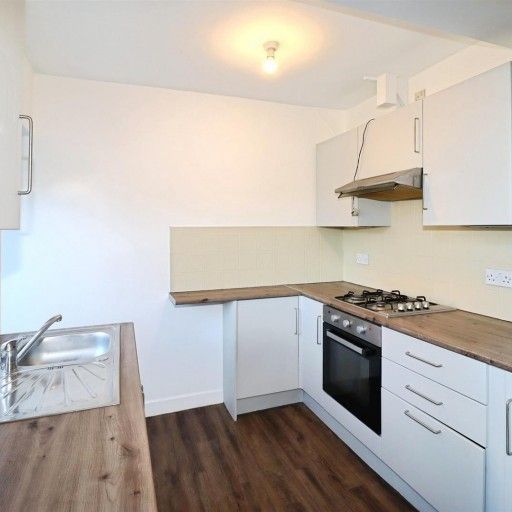 3 BED Terraced House To rent - Photo 1