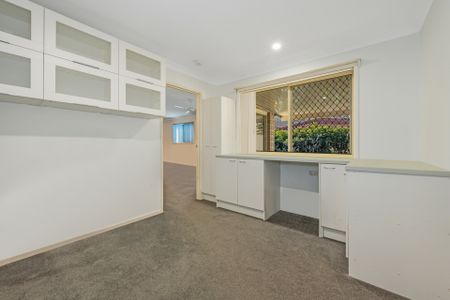 1 Matisse Street, Carseldine QLD, Belconnen - Photo 3