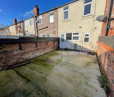 3 bedroom property to rent - Photo 2