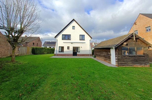 RUIME VRIJSTAANDE WONING MET TUIN EN GARAGE - Foto 1