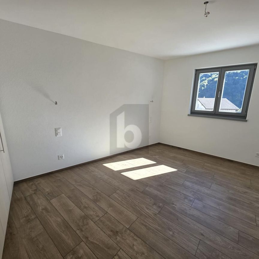 MODERNO IN POSIZIONE SOLEGGIATA - Photo 1