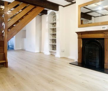 2 bedroom terraced house to rent - Photo 3