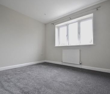 3 bedroom detached house to rent - Photo 5