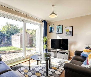 1 bedroom penthouse to rent - Photo 3