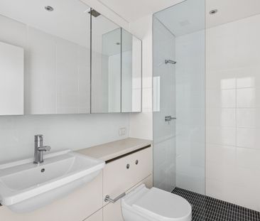 24/33 Reservoir Street, Surry Hills NSW 2010 - Apartment For Rent |... - Photo 2