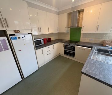 Siward Street, Hull Road - P1542 - Photo 2