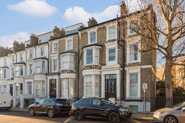 3 bedroom maisonette to rent - Photo 1