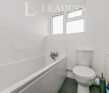 2 bedroom house to rent - Photo 1