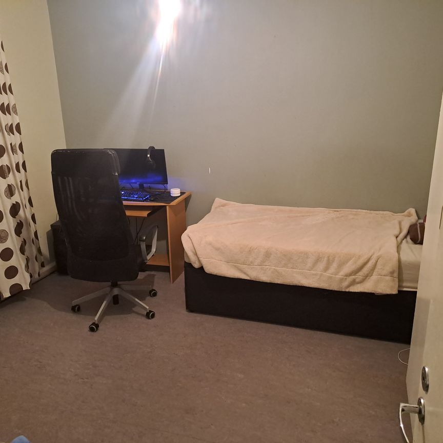 Carl Bondes väg, Hässelby - Foto 2