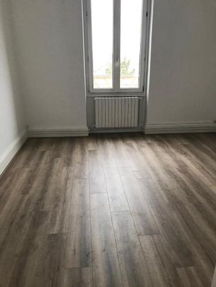 Location Appartement 4 pièces 79m² DECINES CHARPIEU 69150 - Photo 1