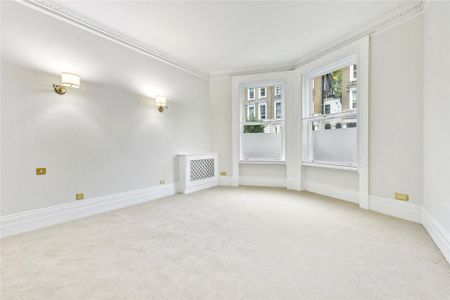 4 bedroom apartment to rent - Photo 4