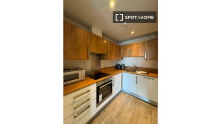 Room in shared flat for rent in Ballybough, Dublin - Photo 5