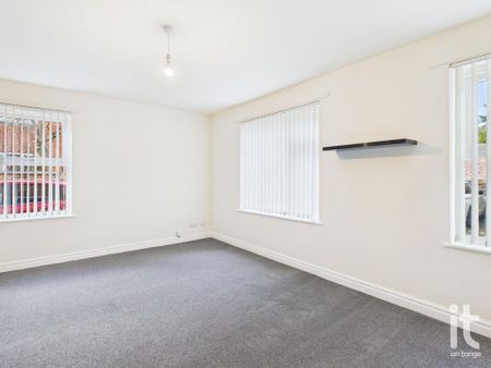 2 bedroom ground floor flat to rent - Photo 4