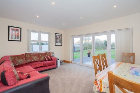 28 Lany Road, Moira, BT67 0NZ - Photo 3