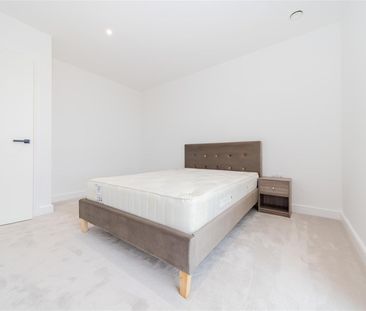 3 Bed Flat, Beresford Avenue, HA0 - Photo 4