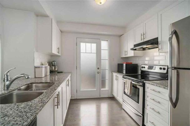 For Lease - 596 Foxlight Circle, Kanata, Ontario - Photo 1