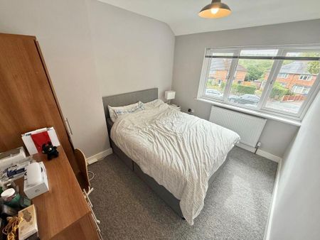 3 bedroom end of terrace house to rent - Photo 3