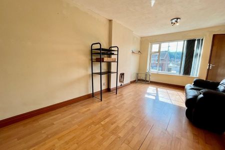Fieldway Avenue - Photo 4