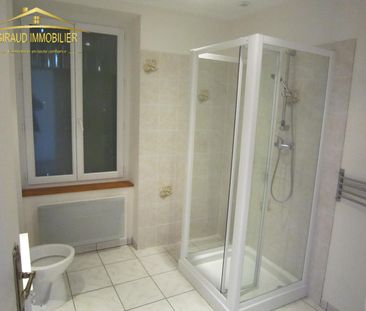 SAINT DENIS DE CABANNE Place Verdun T2 - Photo 2