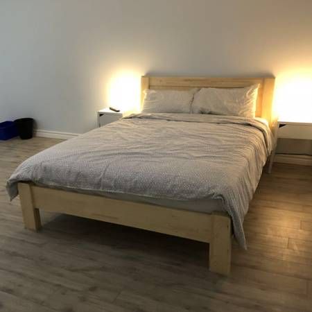 Available Now/Oct 1st Basement Bright furnished bachelor - Photo 4