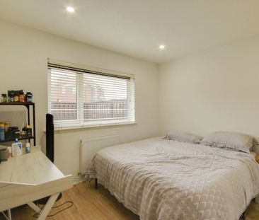 St. Wilfrids Way, Haywards Heath, RH16 - Photo 1