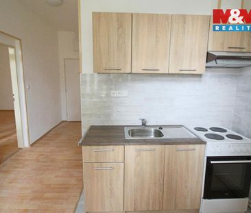 Pronájem bytu 2+1 62 m² - Photo 2