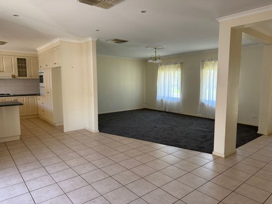 3 Bedroom 2 Bathroom House On The Westside - Photo 1