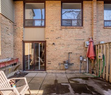 For Lease - 47 Carleton Place, Brampton, Ontario - Photo 6