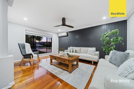 Stylish & Spacious Family Home in Sought-After Kuraby With Solar - Photo 2