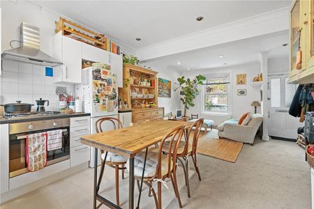 2 bedroom terraced house to rent - Photo 3