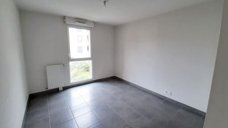 location Appartement T3 DE 64.8m² À TOURS - Photo 2