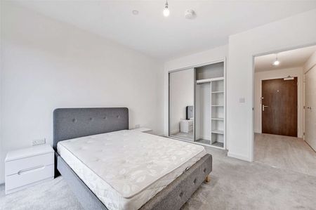 A brand new one bedroom Flat with balcony and lift access in Hayes. - Photo 5