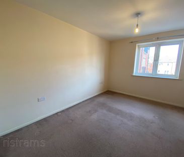 2 bed Apartment for Rent - Photo 6