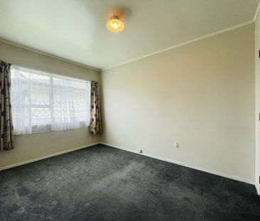 COSY ON CARRUTH - Photo 2