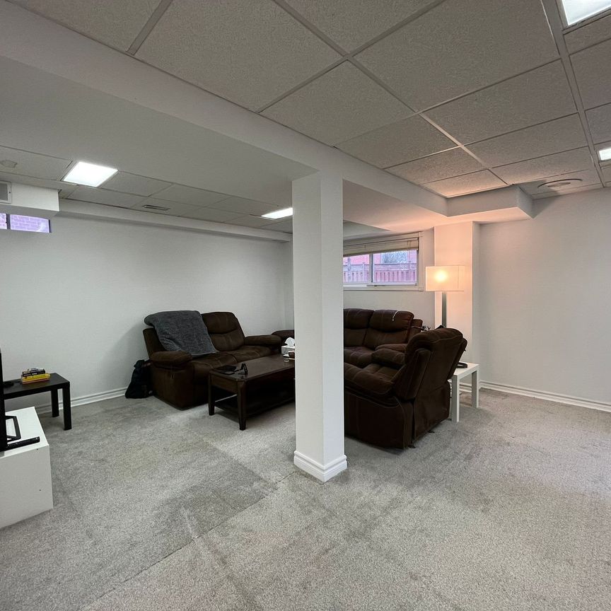 For Lease - 82 Rush Road Unit# Lower, Aurora, Ontario - Photo 1
