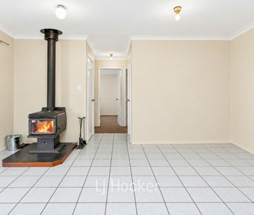 1 Pine Court, Collie WA - Photo 2